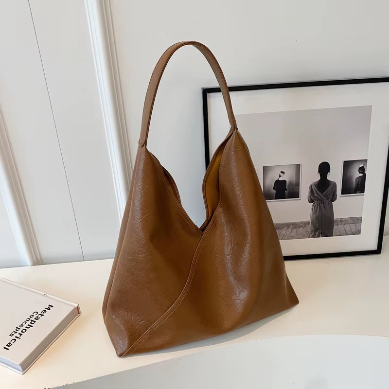 LEFTSIDE Fashion Design Leather Shoulder Bag for Women 2023 Tend Female Simple Big Underarm Hobo Bag Handbags and Purses